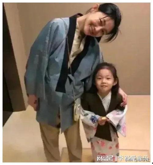 资本娱乐圈吃瓜爆料,揭秘幕后真相与热点事件 第2张 资本娱乐圈吃瓜爆料,揭秘幕后真相与热点事件 第2张